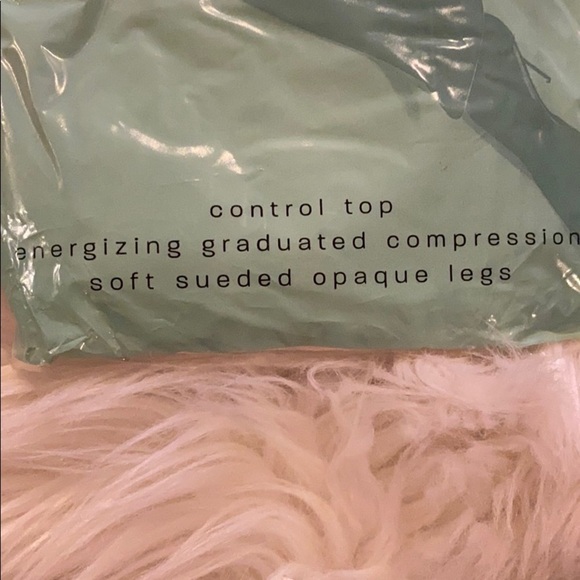 Vintage Silkies Tights - Picture 2 of 8